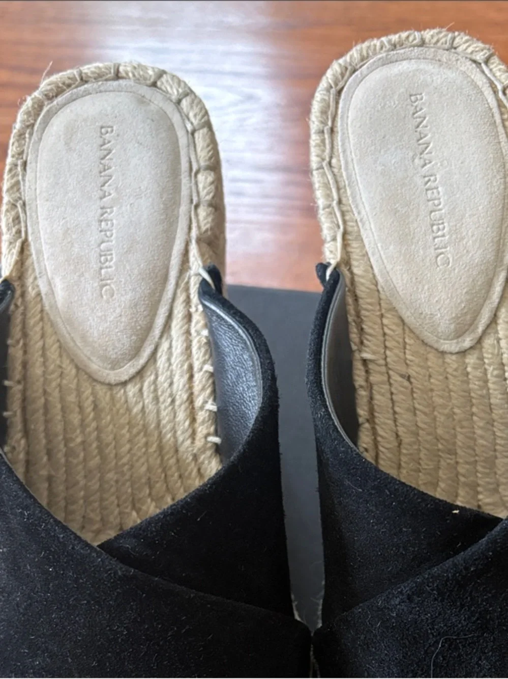 Banana Republic black slip